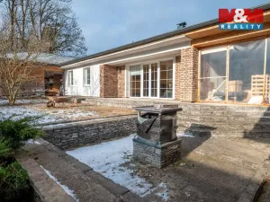 Prodej rodinného domu, Mokrovraty, 375 m2