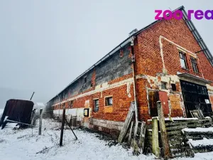 Prodej zemědělského objektu, Lomnice nad Popelkou, 850 m2