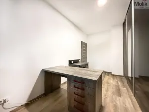 Pronájem rodinného domu, Dubí, Zahradní, 114 m2