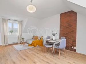 Prodej bytu 3+kk, Holubice - Kozinec, Javorová, 83 m2