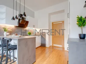 Prodej bytu 2+kk, Praha - Žižkov, Jagellonská, 45 m2