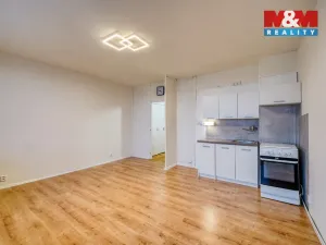 Pronájem bytu 1+kk, Plzeň - Bolevec, Tachovská, 27 m2