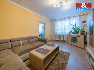 Prodej bytu 2+1, Kraslice, Hradební, 61 m2