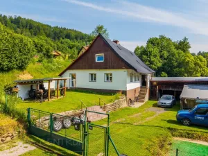 Prodej rodinného domu, Poniklá, 285 m2