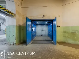 Pronájem výrobních prostor, Hostinné, 6000 m2