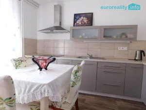 Pronájem bytu 2+1, Česká Lípa, Pod Špičákem, 75 m2