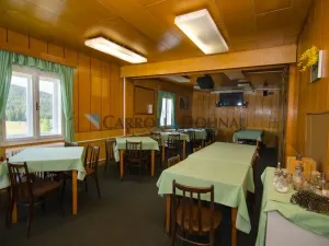 Prodej ubytování, Bílá, 280 m2