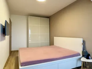 Pronájem bytu 2+1, Praha - Vršovice, Turkmenská, 51 m2