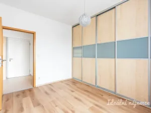 Pronájem bytu 2+kk, Praha - Libeň, Podvinný mlýn, 52 m2