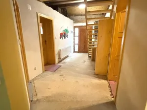 Prodej rodinného domu, Hevlín, 250 m2