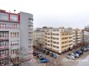 Pronájem bytu 1+kk, Praha - Vinohrady, Lucemburská, 40 m2