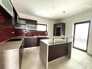 Prodej vily, Židlochovice, Meruňková, 477 m2