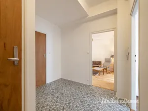 Pronájem bytu 3+kk, Praha - Vinohrady, Lucemburská, 70 m2