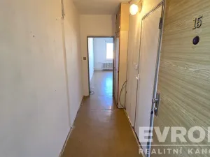 Prodej bytu 1+kk, Pardubice - Ohrazenice, Trnovská, 34 m2