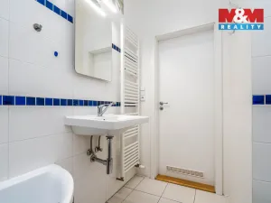 Prodej bytu 2+kk, Praha - Bubeneč, M. J. Lermontova, 43 m2