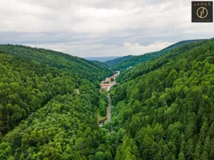 Prodej rodinného domu, Jáchymov, náměstí Republiky, 220 m2