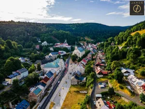 Prodej rodinného domu, Jáchymov, náměstí Republiky, 249 m2