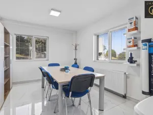 Prodej kanceláře, Beroun - Beroun-Zavadilka, Na Ratince, 228 m2