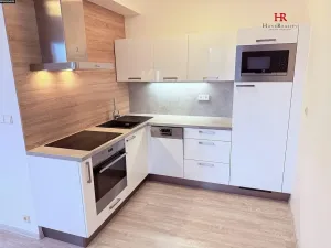 Pronájem bytu 2+kk, Benešov, Dukelská, 51 m2