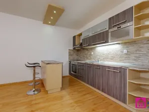 Pronájem bytu 2+kk, Břeclav, třída 1. máje, 57 m2