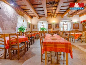 Prodej restaurace, Studnice, 130 m2
