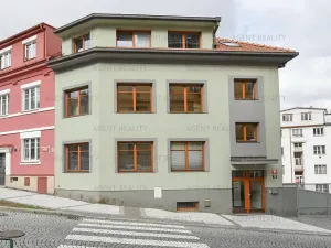 Pronájem bytu 3+kk, Praha - Břevnov, Za Strahovem, 56 m2