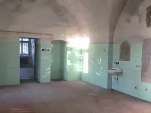 Prodej činžovního domu, Batelov, náměstí Míru, 2000 m2