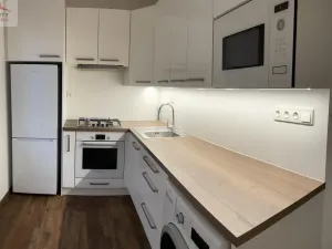 Pronájem bytu 1+1, Vsetín, Stará cesta, 36 m2