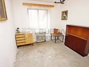 Prodej podílu rodinného domu, Zeleneč, Kasalova, 285 m2