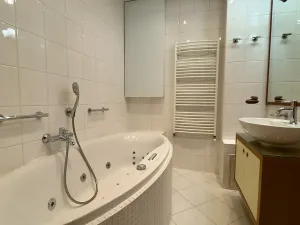 Prodej bytu 2+kk, Praha, Ve Smečkách, 80 m2