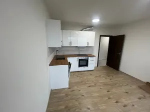 Pronájem bytu 2+kk, Praha - Prosek, Čakovická, 43 m2