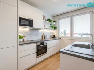 Prodej bytu 2+1, Doksy, Pražská, 55 m2