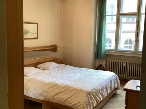 Prodej bytu 3+1, Praha - Nové Město, Ve Smečkách, 75 m2