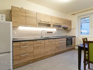 Pronájem bytu 2+1, Praha - Vokovice, Na dlouhém lánu, 56 m2