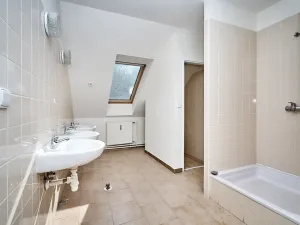 Prodej obchodního prostoru, Kladno, Vrapická, 1614 m2