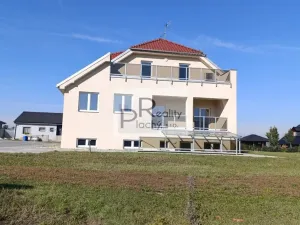 Prodej bytu 2+kk, Hevlín, 67 m2