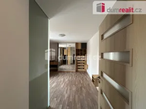 Pronájem bytu 2+1, Kolín - Kolín II, Na Magistrále, 60 m2