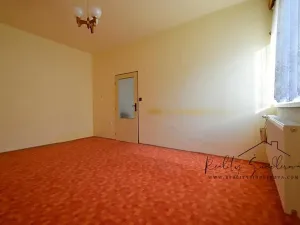 Prodej bytu 3+1, Chropyně, Hrad, 89 m2