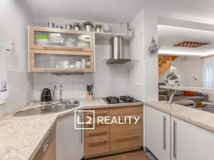 Prodej rodinného domu, Jenštejn, Zlatnická, 125 m2