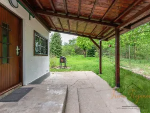 Prodej chaty, Lešany, 45 m2