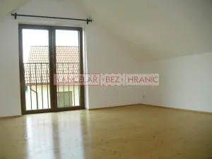 Pronájem bytu 2+kk, Hluk, Ostrožská, 78 m2