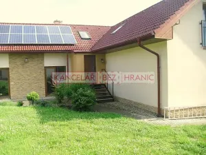 Pronájem bytu 2+kk, Hluk, Ostrožská, 78 m2