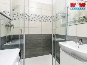 Prodej bytu 2+1, Praha - Malešice, Počernická, 51 m2