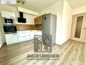 Prodej bytu 2+kk, Praha - Stodůlky, Toufarova, 57 m2