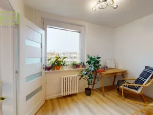 Prodej bytu 4+1, Teplice - Trnovany, Maršovská, 77 m2