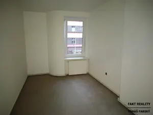 Pronájem bytu 2+1, Děčín, Teplická, 58 m2