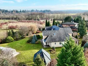 Pronájem rodinného domu, Jesenice - Zdiměřice, Skřivanová, 345 m2