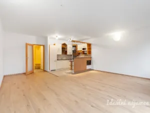 Pronájem bytu 3+kk, Praha - Hlubočepy, Hlubočepská, 81 m2