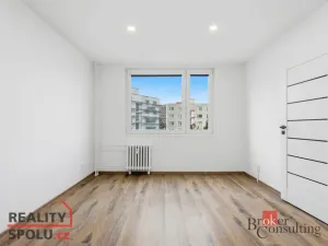 Prodej bytu 1+1, Hradec Králové - Nový Hradec Králové, Pod Zámečkem, 32 m2