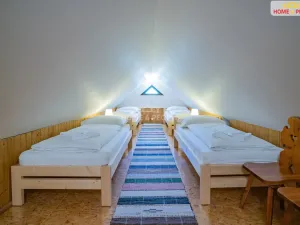 Prodej bytu 4+kk, Velké Karlovice, 135 m2